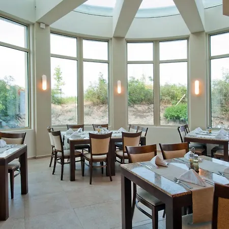 Jeravi Club - Hotel 4*