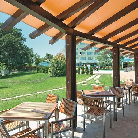 Szálloda Jeravi Club 4*