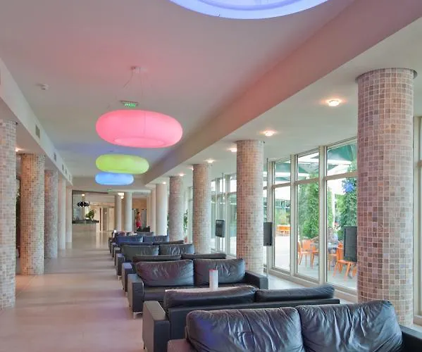 Hotel Jeravi Club 4*